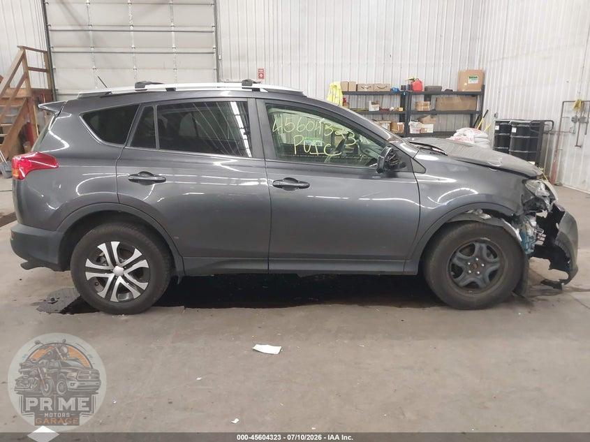 2015 TOYOTA RAV4 LE — фото 14