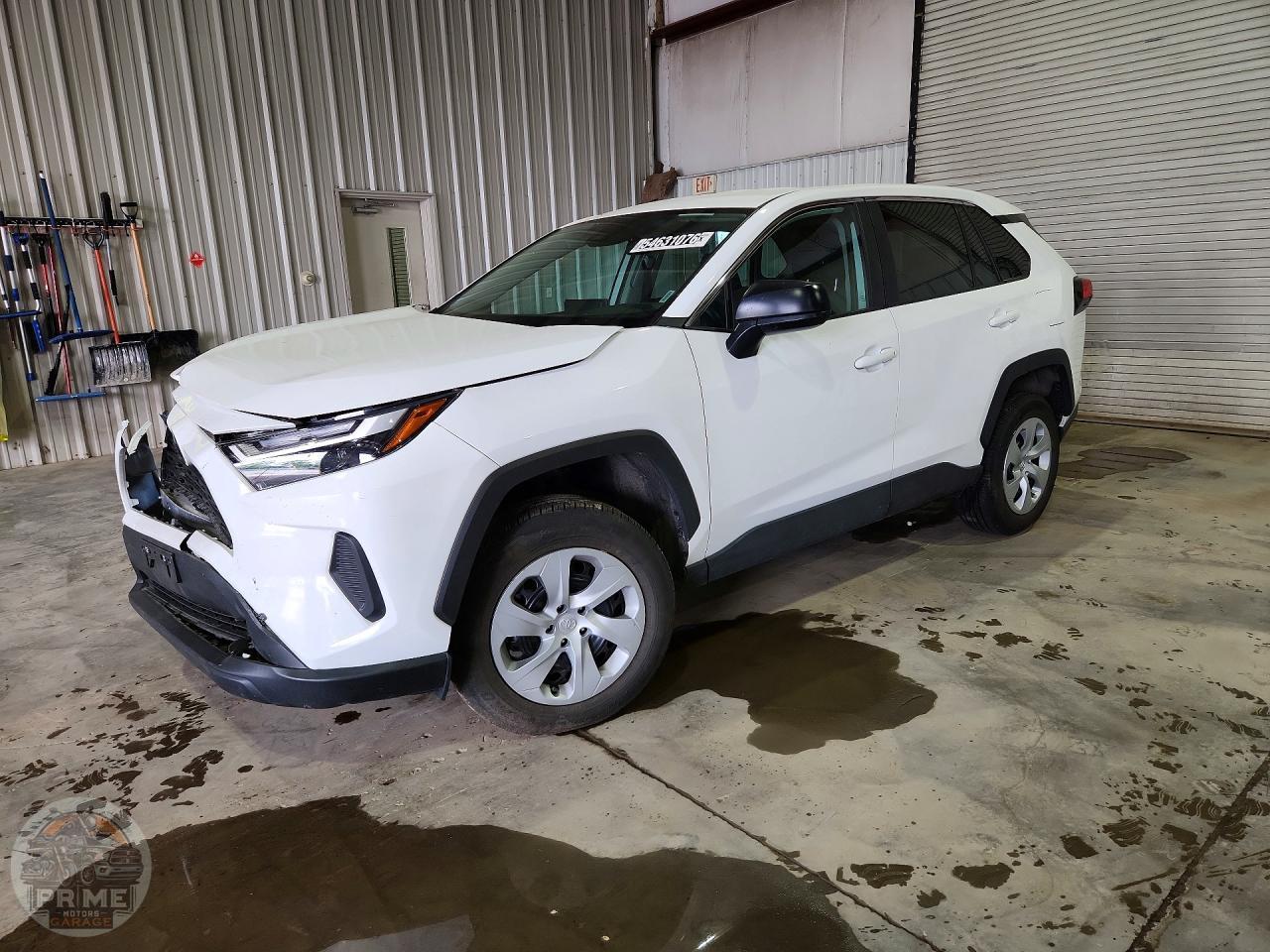 2025 TOYOTA RAV4 — фото 2