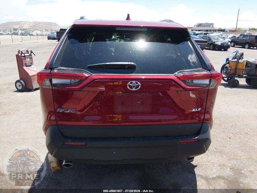 2025 TOYOTA RAV4 XLE PREMIUM — фото 16