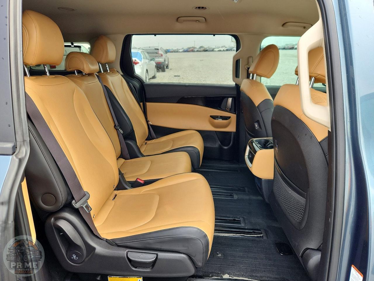 2022 KIA CARNIVAL — фото 11