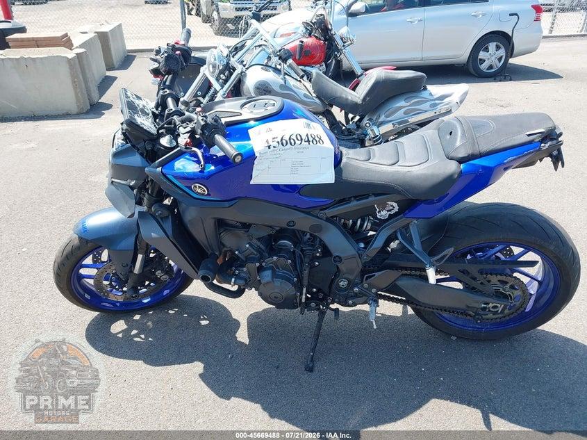 2024 YAMAHA MT09 — фото 13