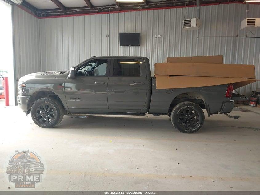 2026 RAM 2500 LARAMIE  4X4 6'4 BOX — фото 18