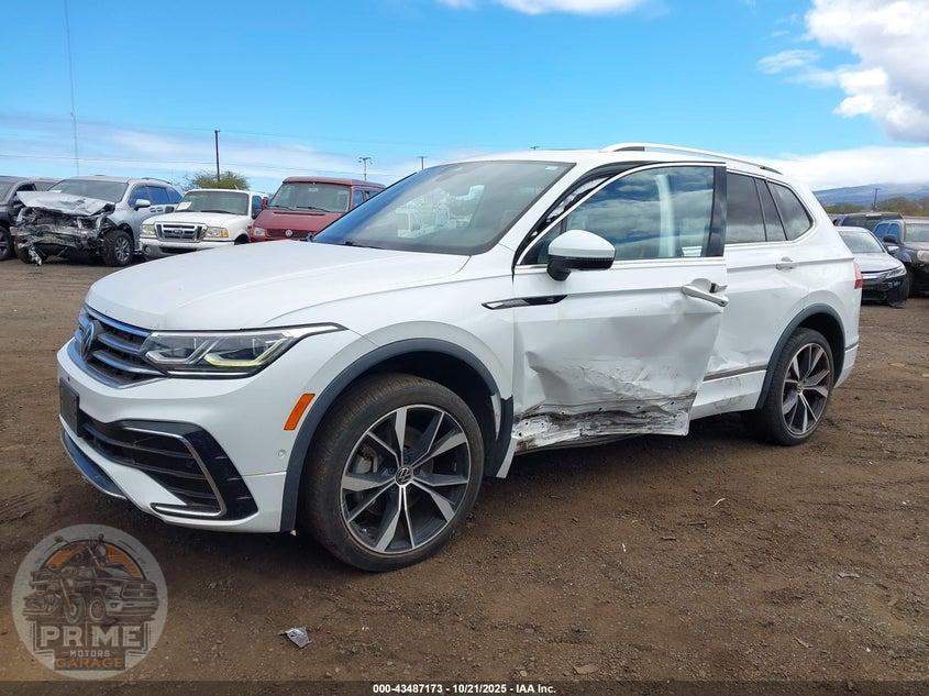 2022 VOLKSWAGEN TIGUAN 2.0T SEL R-LINE — фото 6