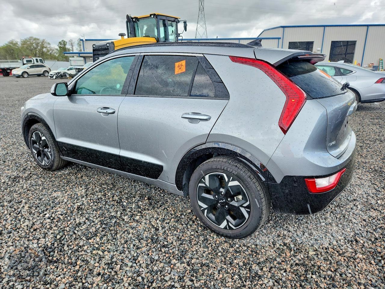 2024 KIA NIRO — фото 2