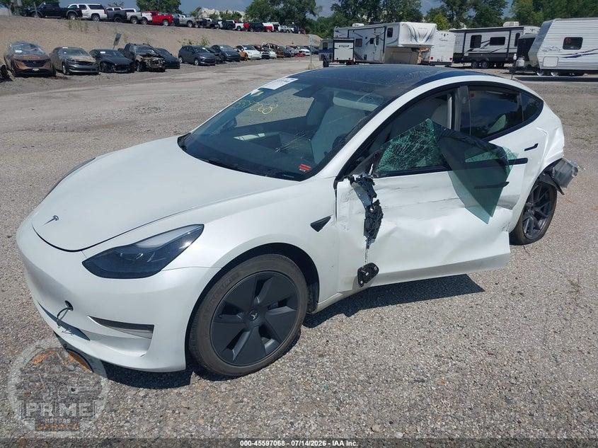 2023 TESLA MODEL 3 REAR-WHEEL DRIVE — фото 2