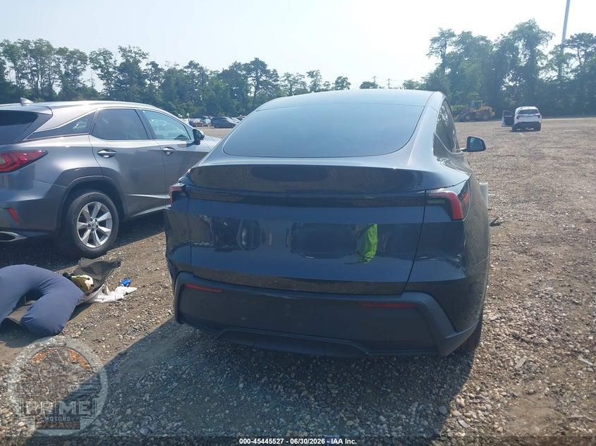 2026 TESLA MODEL Y PREMIUM REAR-WHEEL DRIVE/REAR-WHEEL DRIVE — фото 16