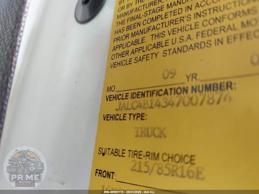 2004 ISUZU W4S042 NPR HD DSL REG — фото 8