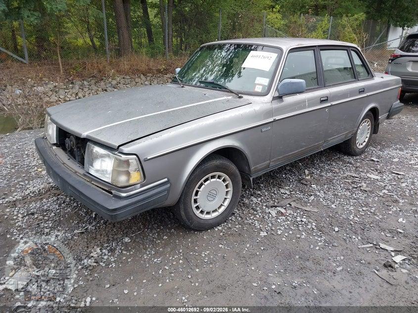 1991 VOLVO 240 — фото 1