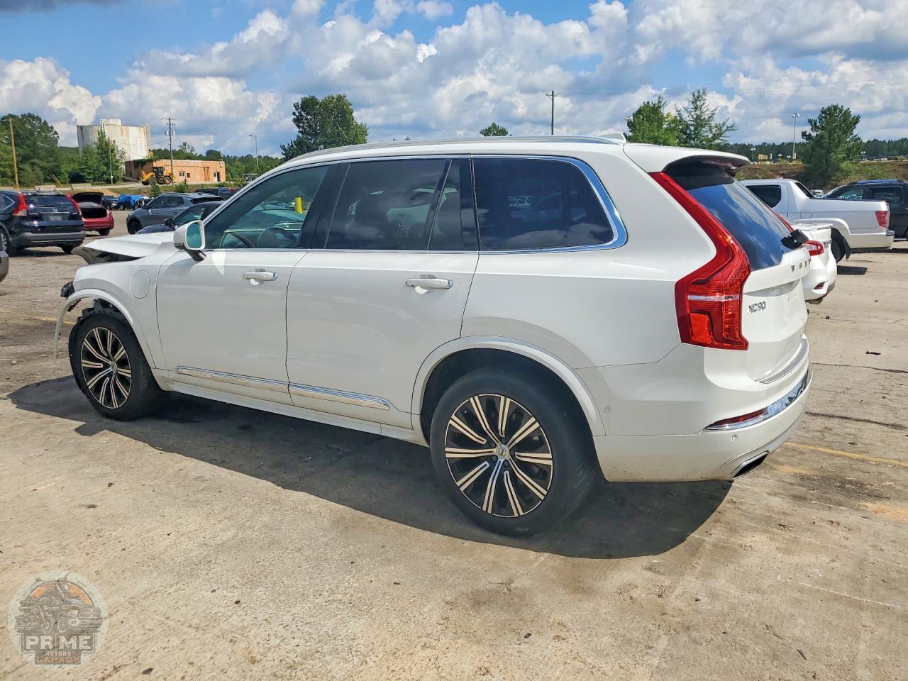 2021 VOLVO XC90 — фото 2