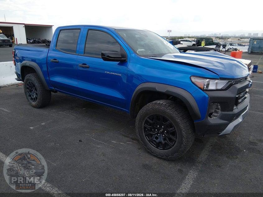 2024 CHEVROLET COLORADO 4WD TRAIL BOSS — фото 1