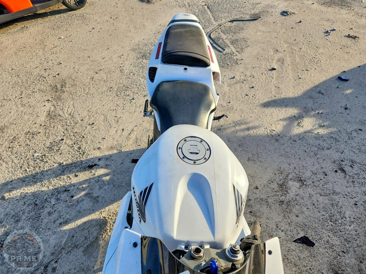 2006 HONDA CBR600 — фото 5