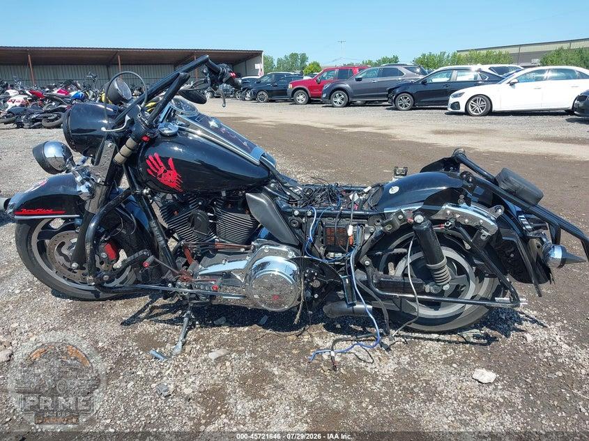 2010 HARLEY-DAVIDSON FLHP (POLICE ROAD KING) — фото 13