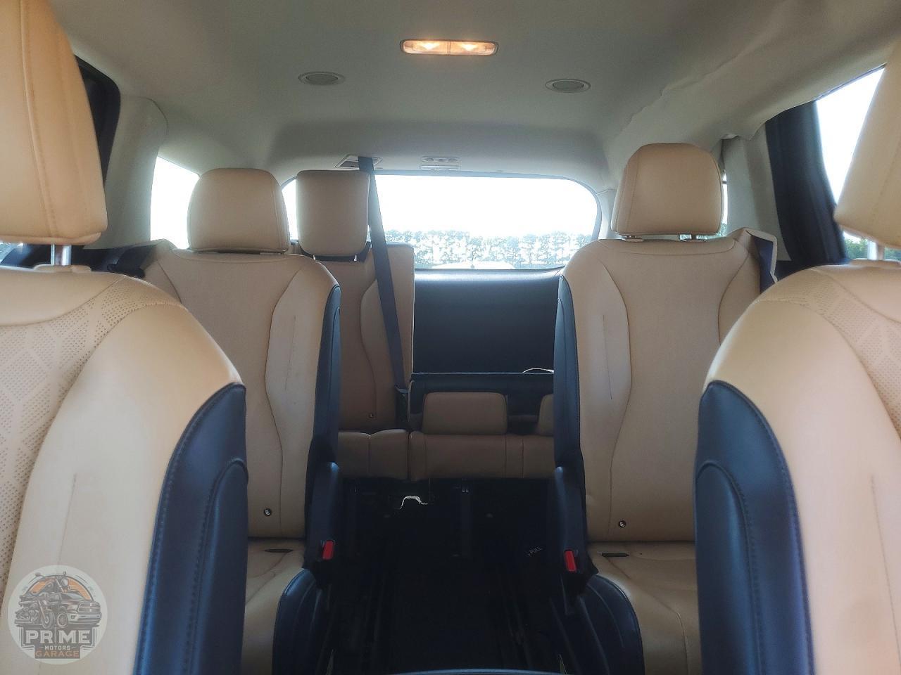 2024 KIA CARNIVAL — фото 10