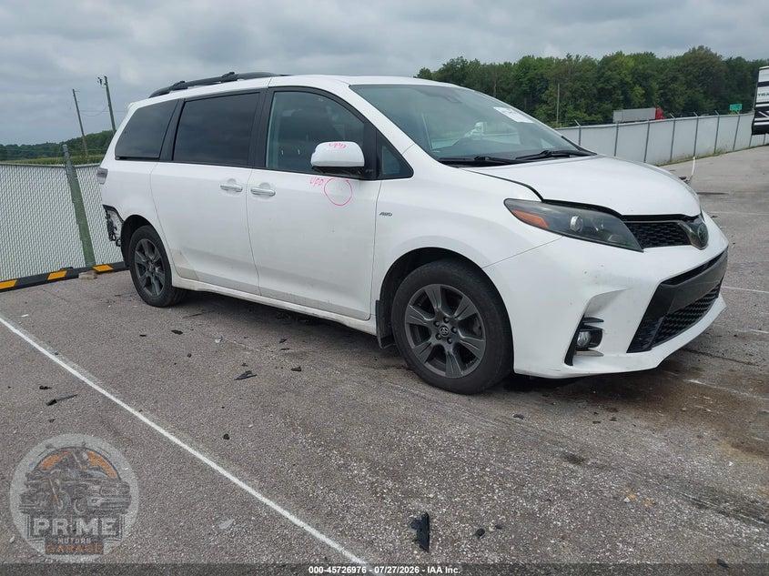 2020 TOYOTA SIENNA SE PREMIUM — фото 1