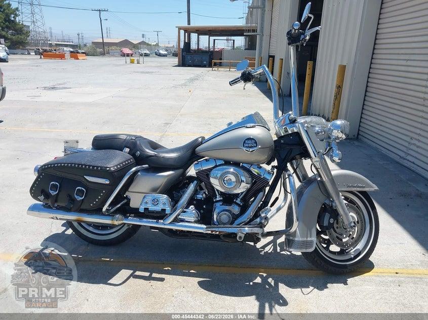 2008 HARLEY-DAVIDSON FLHRC (ROAD KING CLASSIC) — фото 12