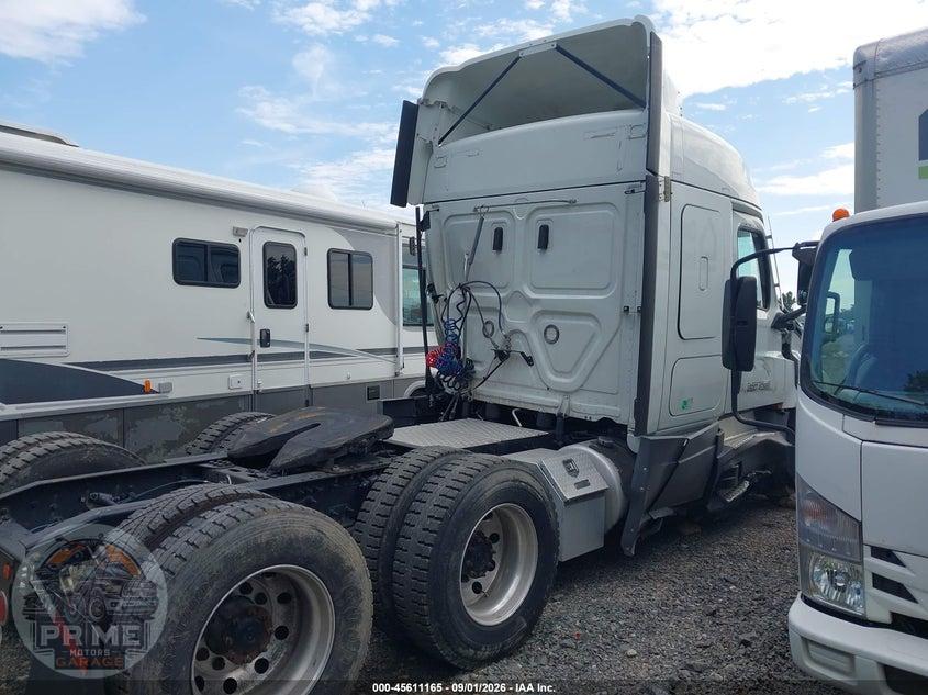 2021 FREIGHTLINER NEW CASCADIA 126 — фото 13