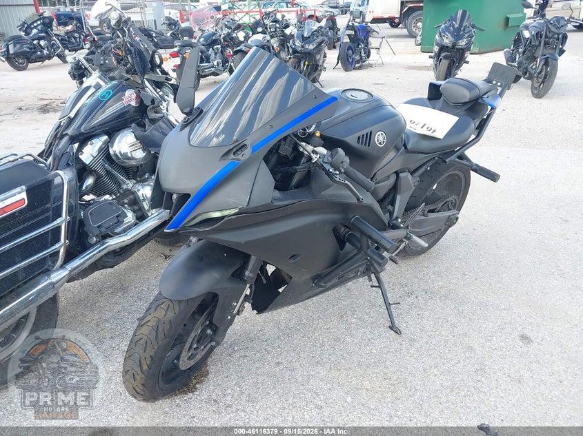 2024 YAMAHA YZFR7 — фото 2