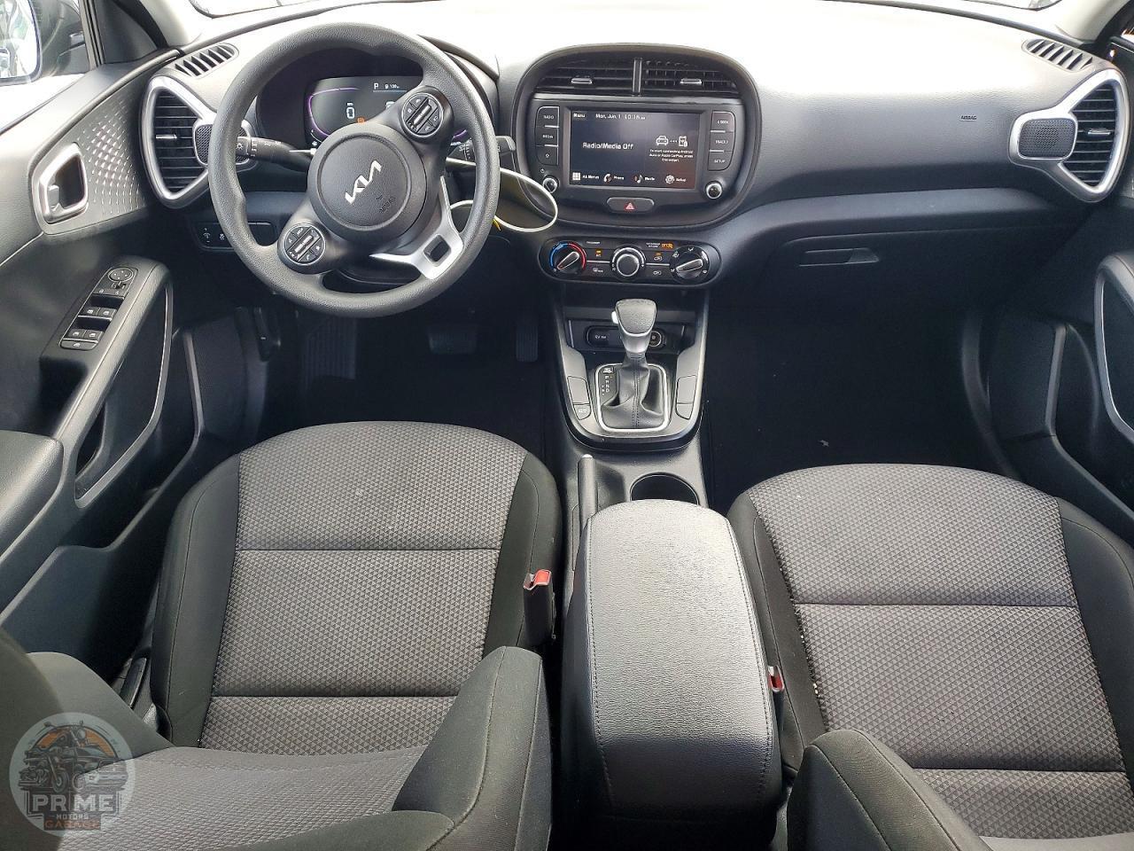 2025 KIA SOUL — фото 7