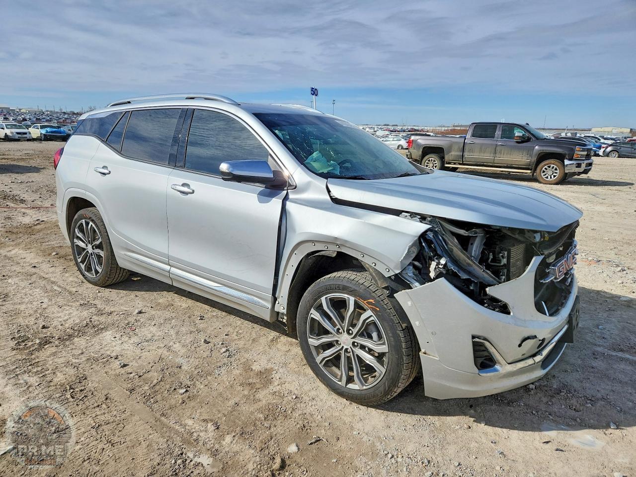 2020 GMC TERRAIN — фото 4