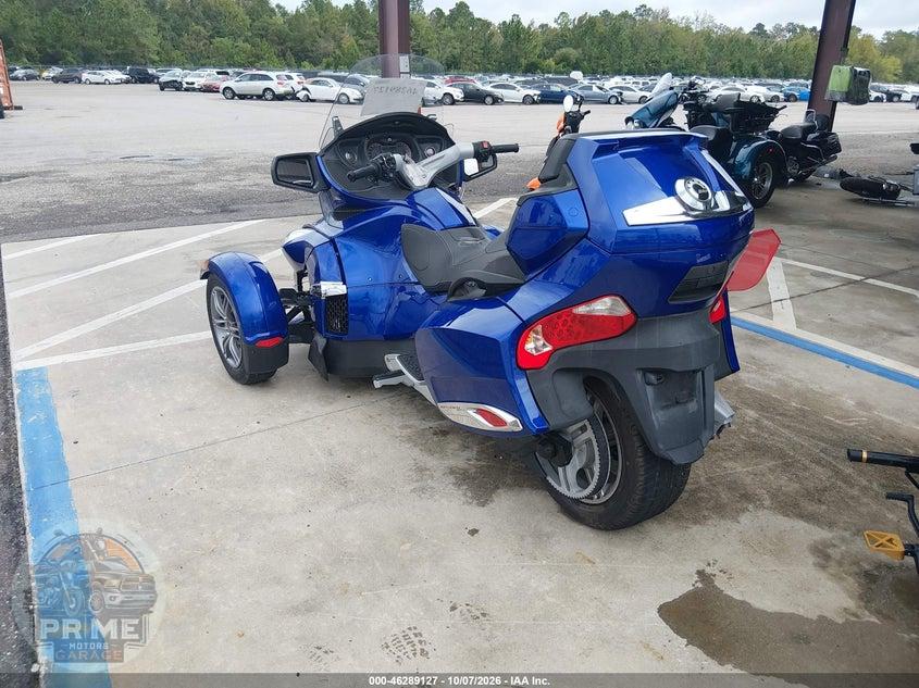 2012 CAN-AM SPYDER ROADSTER RT — фото 3