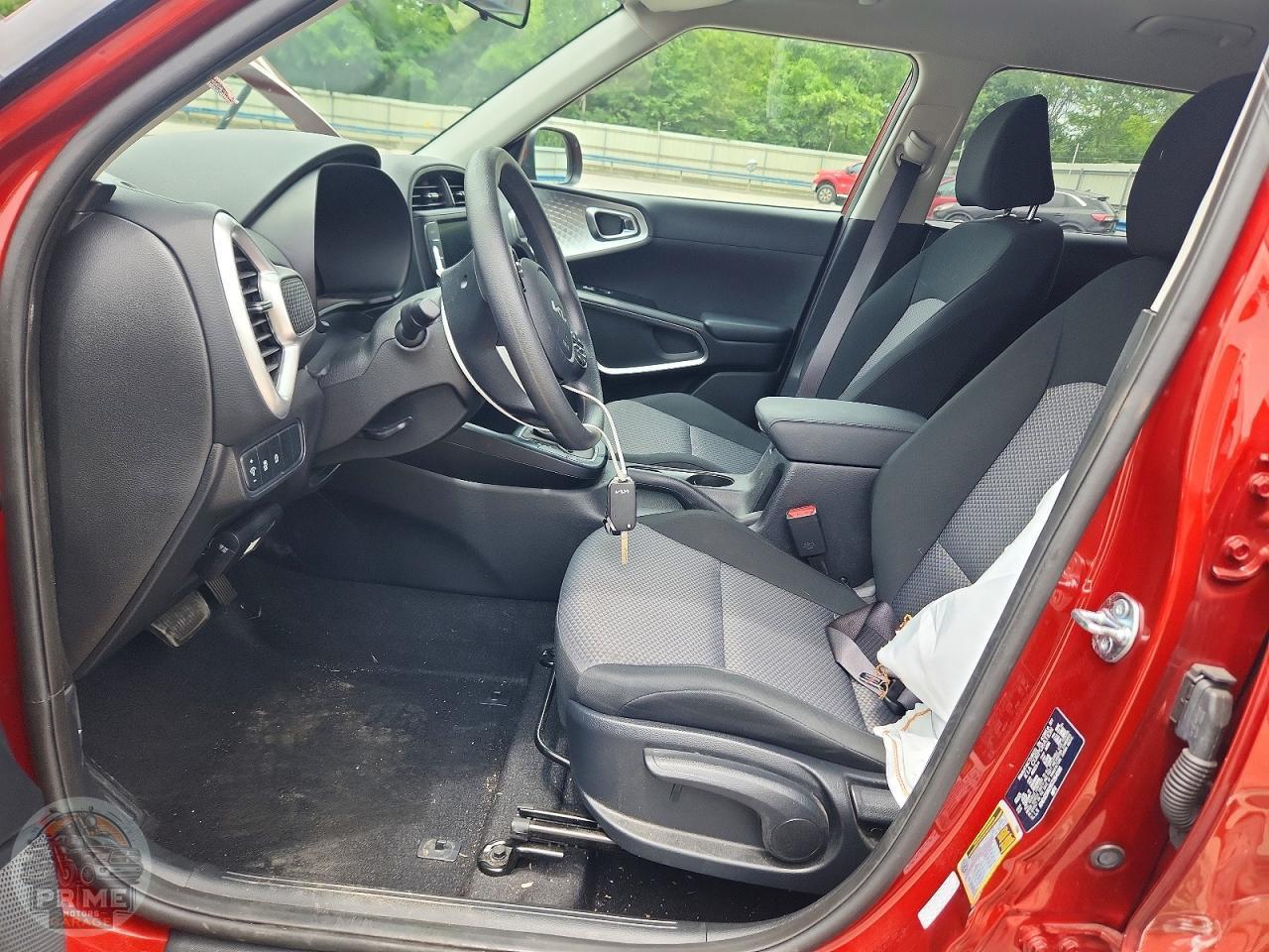 2025 KIA SOUL — фото 19