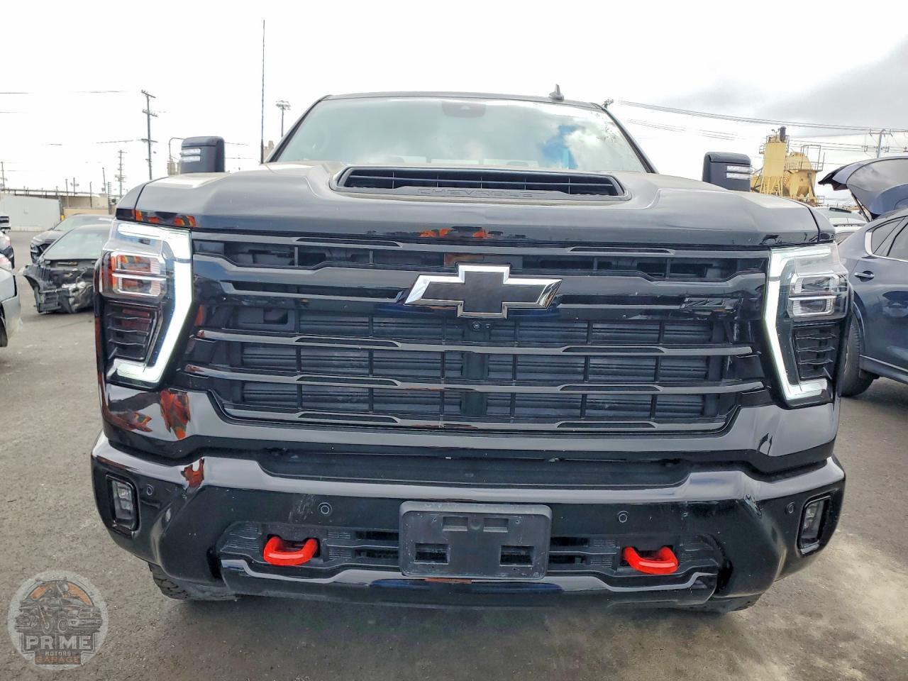 2025 CHEVROLET SILVERADO — фото 5