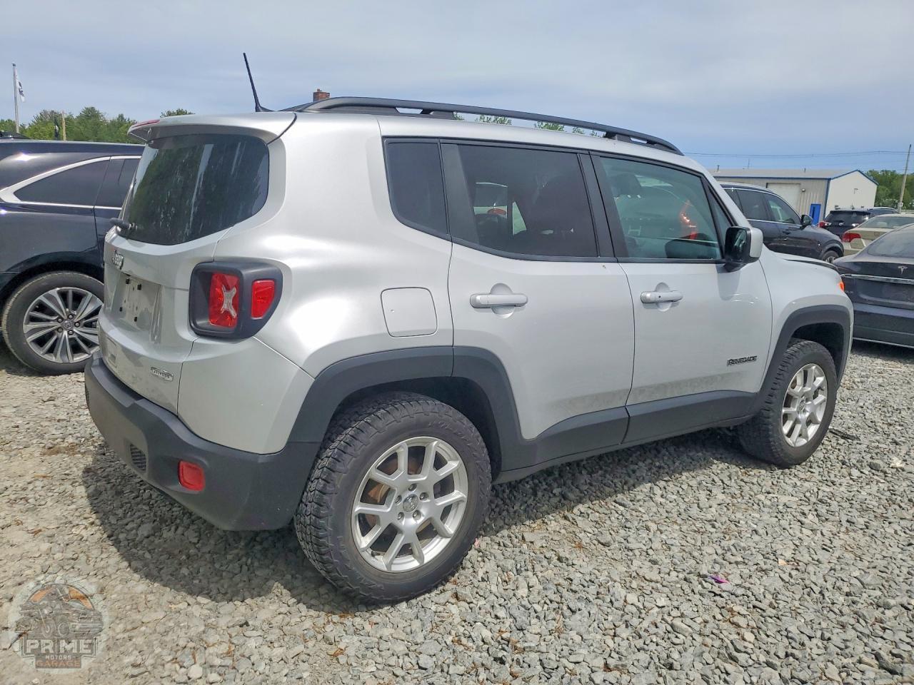 2020 JEEP RENEGADE — фото 3