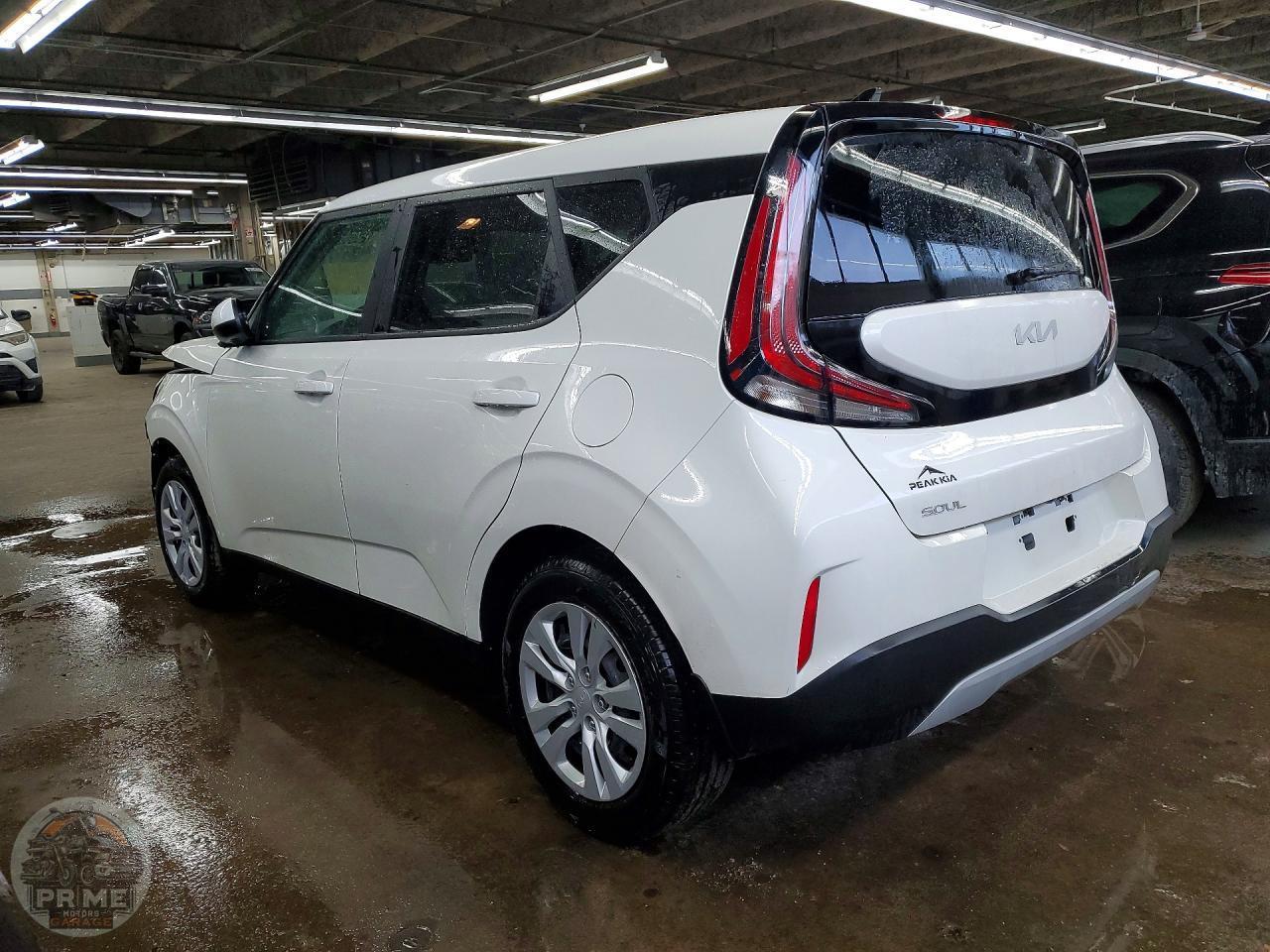 2023 KIA SOUL — фото 2