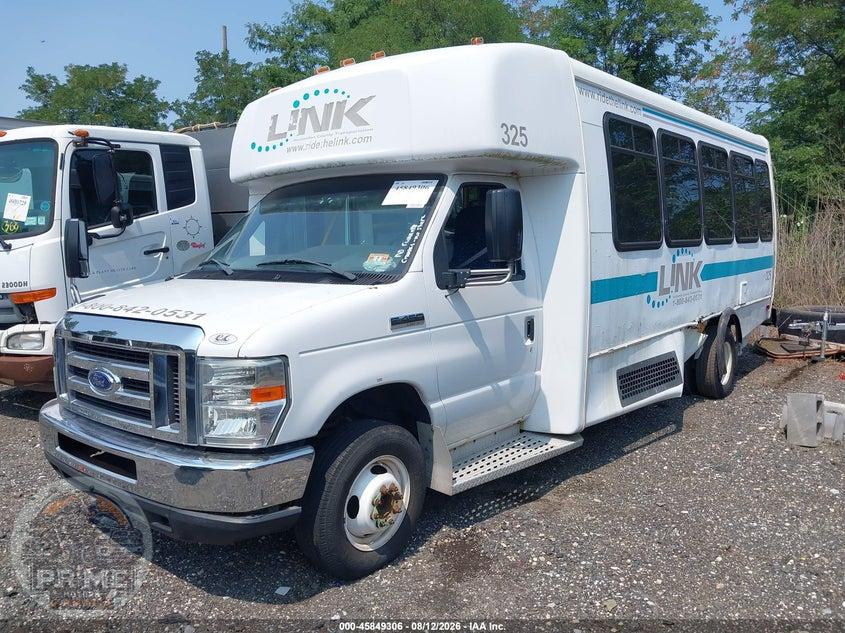 2016 FORD E-450 CUTAWAY — фото 2