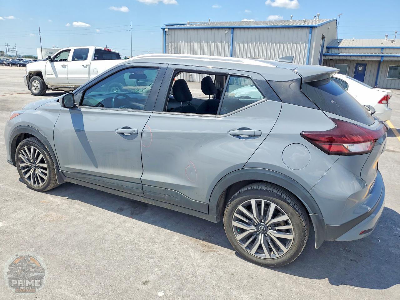 2022 NISSAN KICKS — фото 2