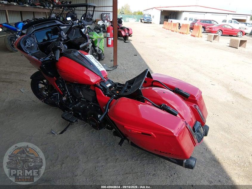 2025 HARLEY-DAVIDSON FLTRXSTSE (CVO ROAD GLIDE ST) — фото 3