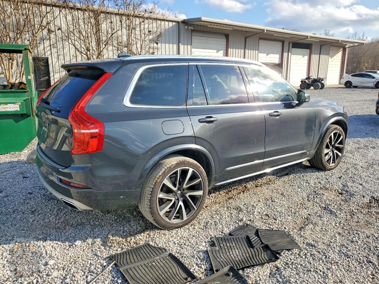 2021 VOLVO XC90 — фото 3