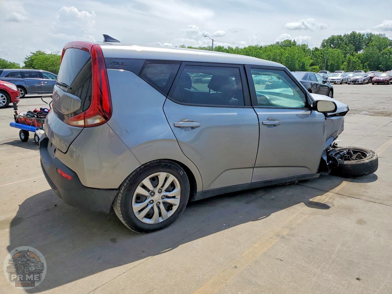 2022 KIA SOUL — фото 3