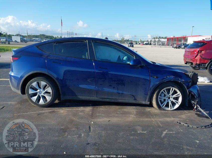 2022 TESLA MODEL Y LONG RANGE DUAL MOTOR ALL-WHEEL DRIVE — фото 11