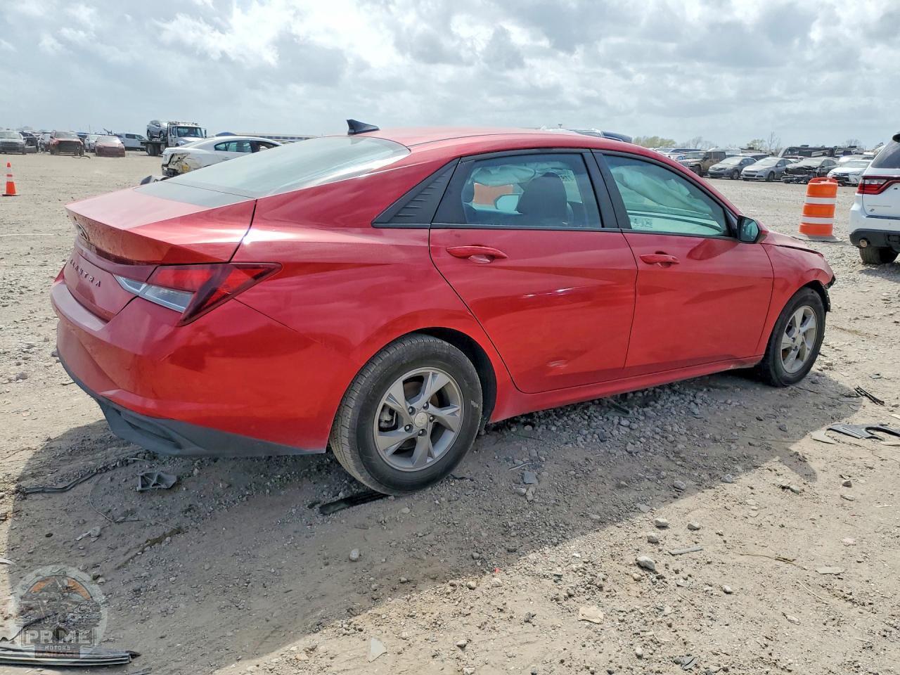 2021 HYUNDAI ELANTRA — фото 3