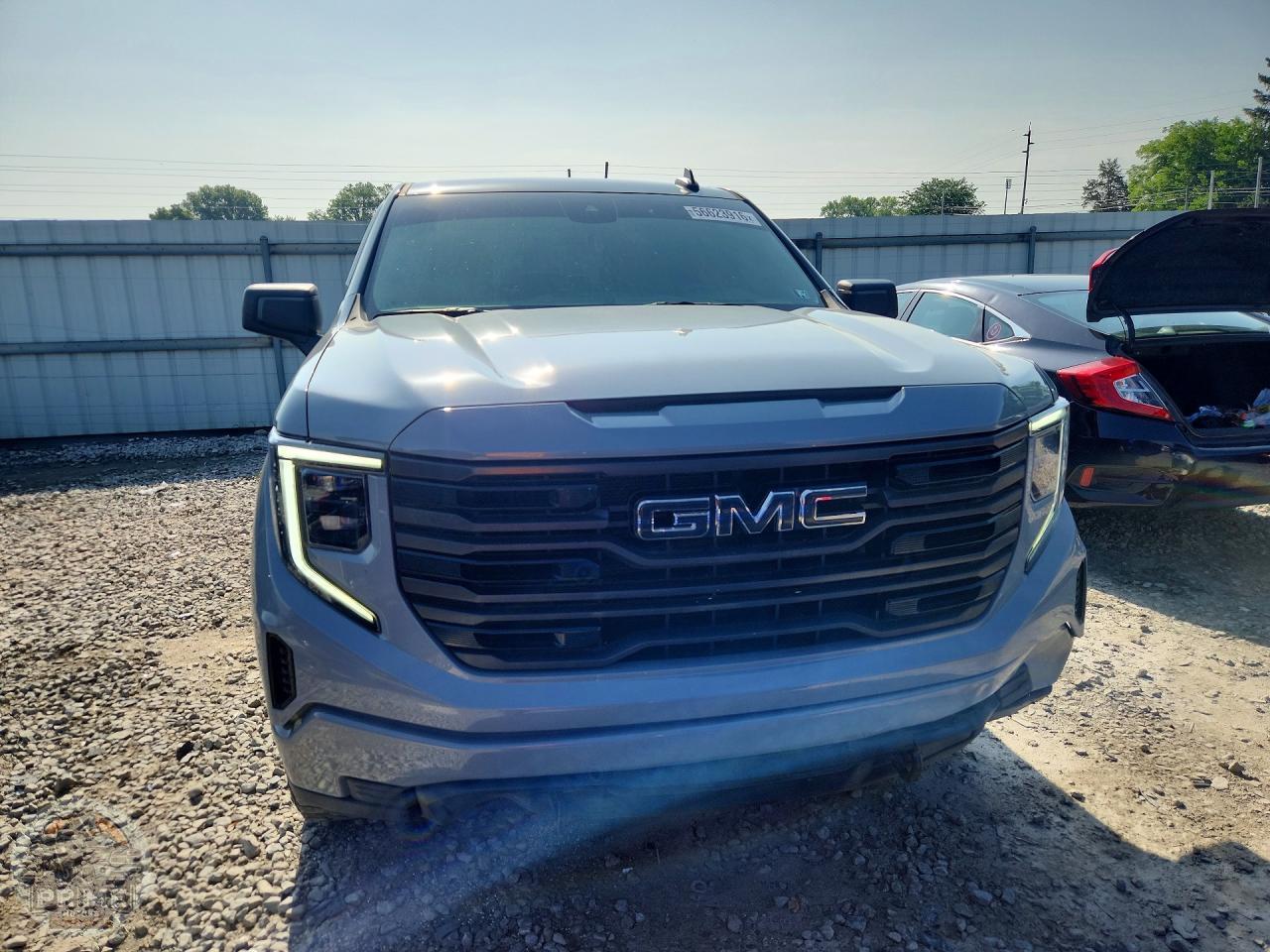 2024 GMC SIERRA — фото 9