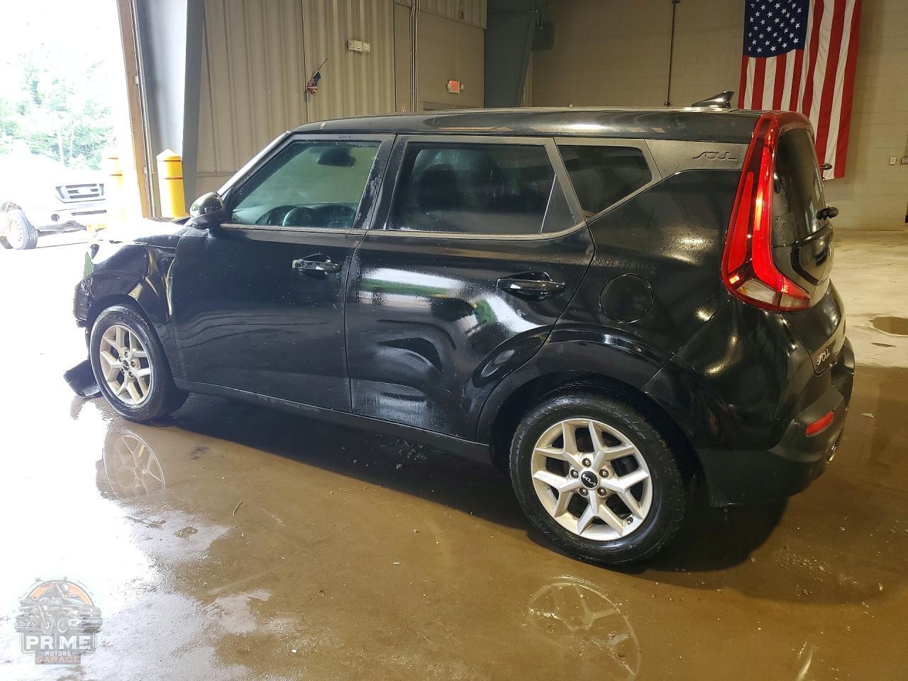 2022 KIA SOUL — фото 2