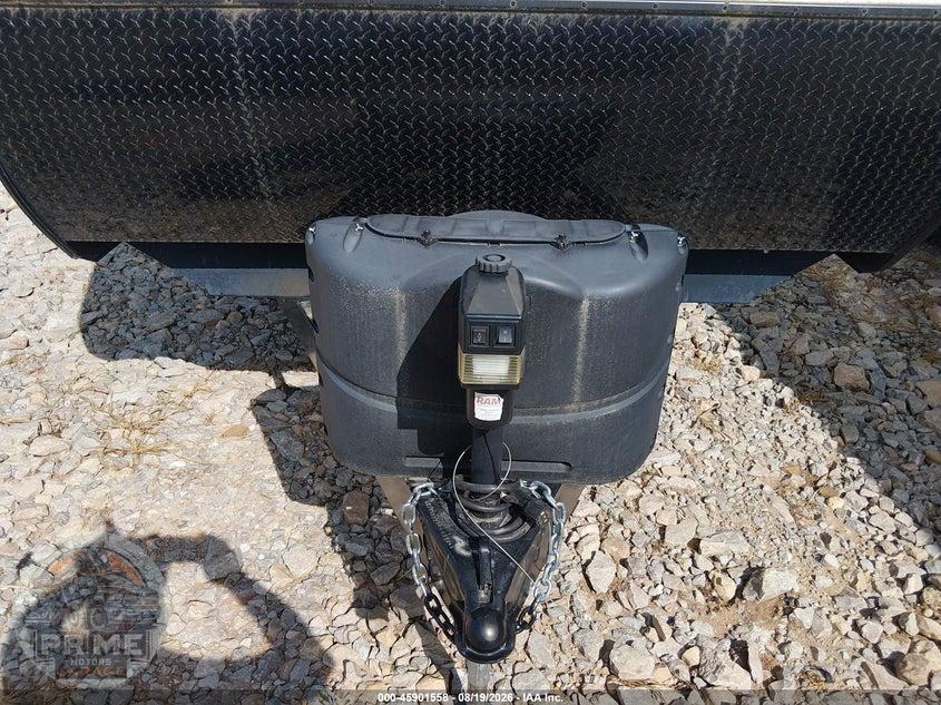 2019 VENTURE TRAVEL TRAILER — фото 16