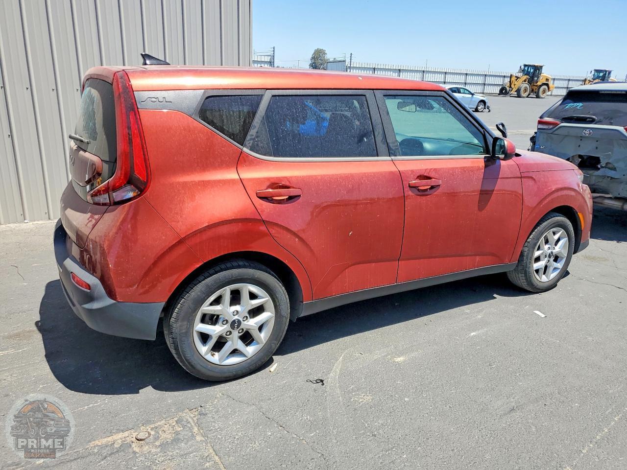 2022 KIA SOUL — фото 3