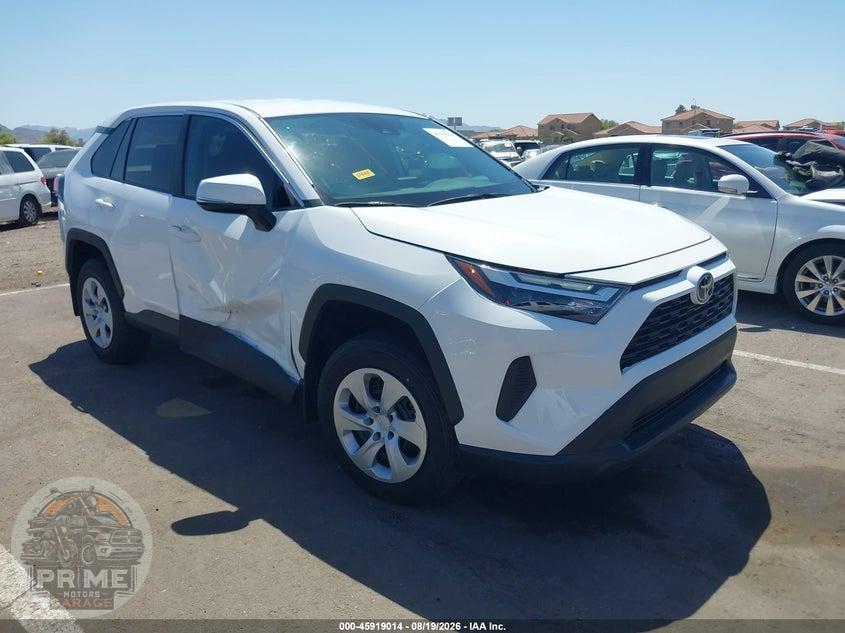 2025 TOYOTA RAV4 LE — фото 1