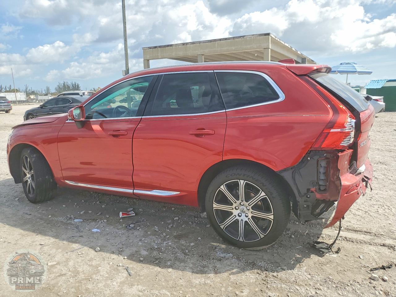 2020 VOLVO XC60 — фото 2