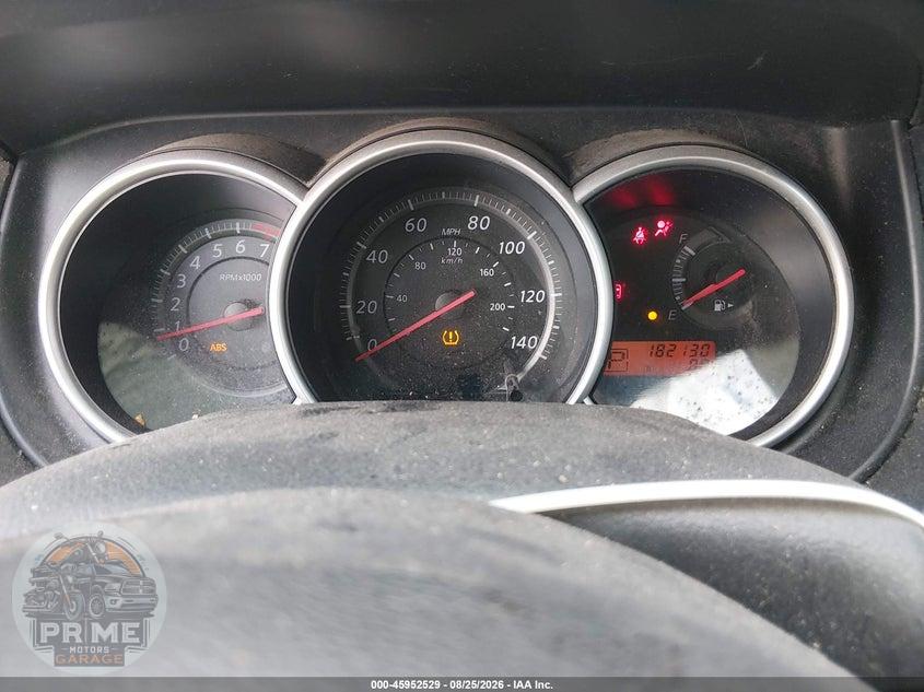 2010 NISSAN VERSA 1.8S — фото 7