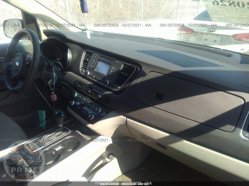 2015 KIA SEDONA LX — фото 5