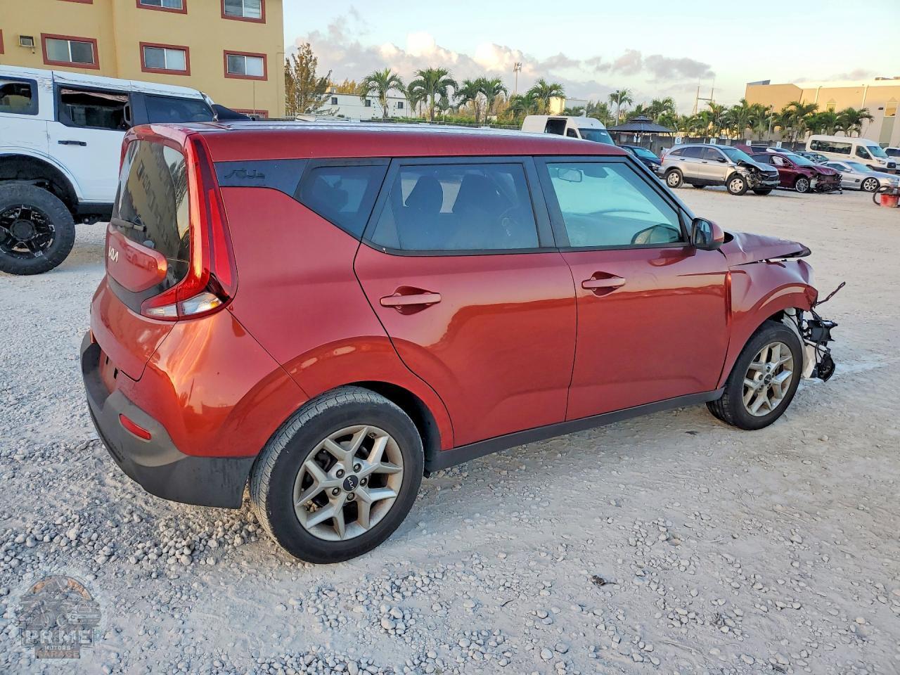 2022 KIA SOUL — фото 3