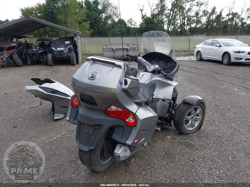 2012 CAN-AM SPYDER ROADSTER RTS — фото 4