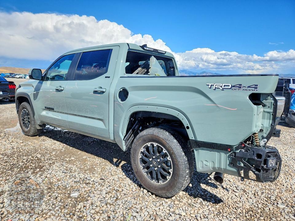 2025 TOYOTA TUNDRA — фото 2