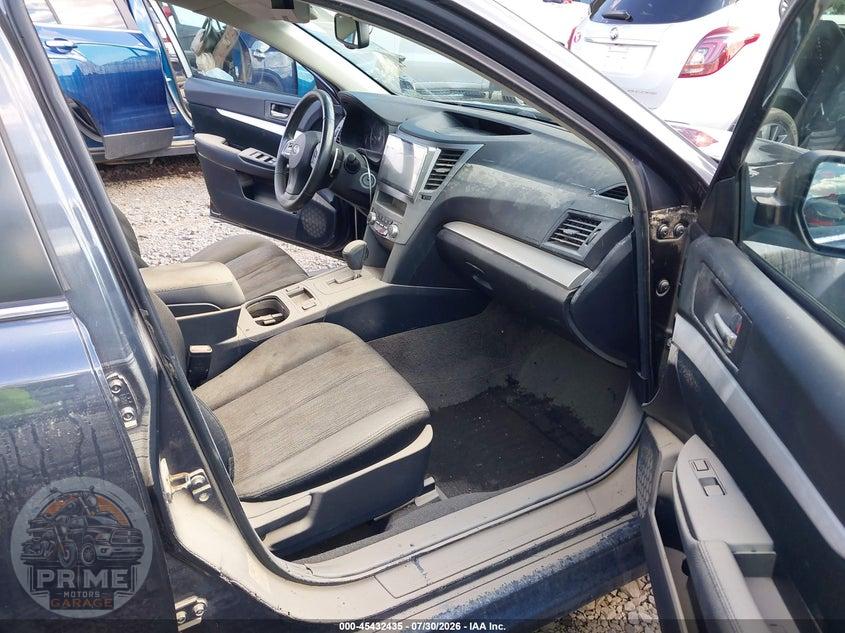 2013 SUBARU LEGACY 2.5I PREMIUM — фото 5