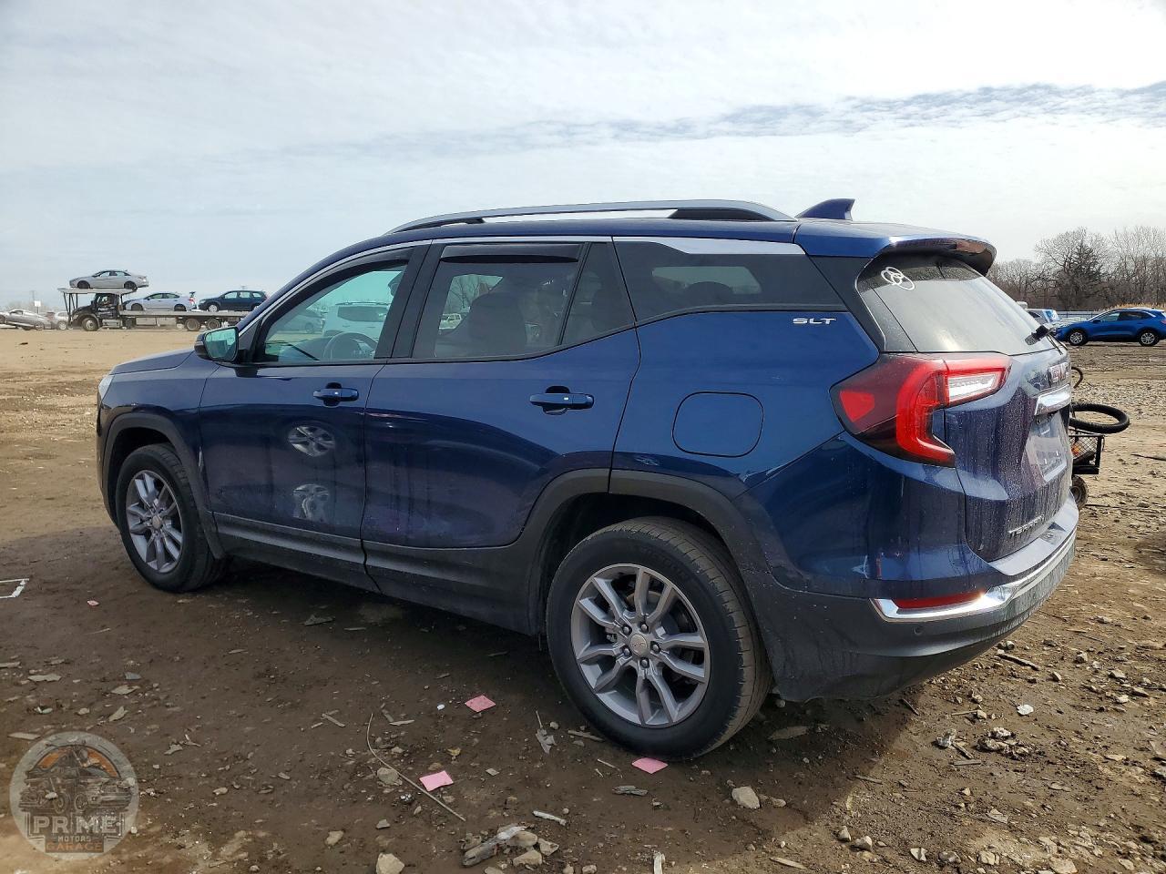 2022 GMC TERRAIN — фото 2