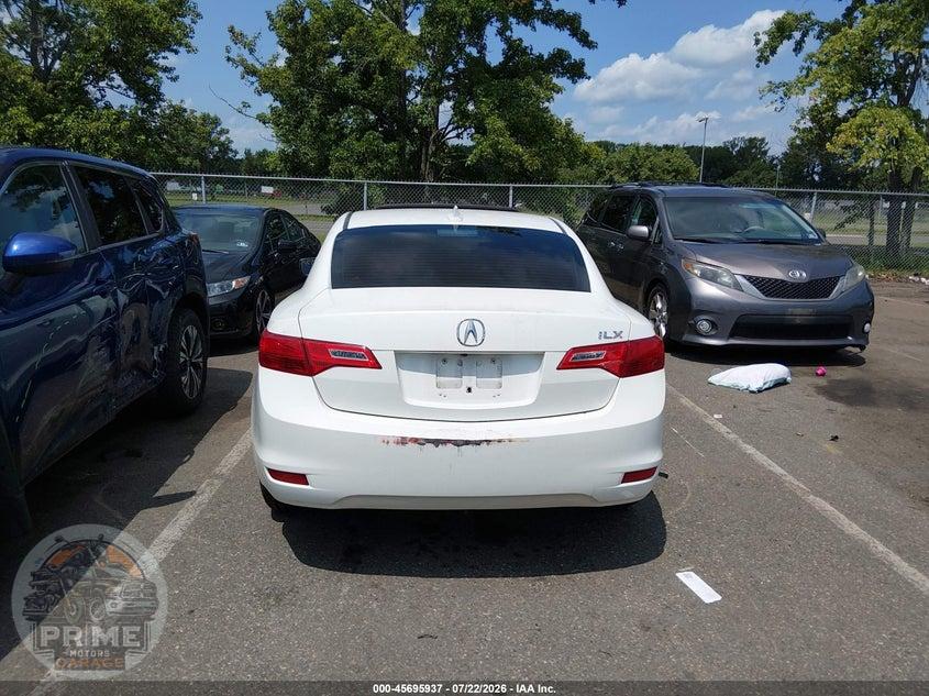 2013 ACURA ILX 2.0L — фото 16