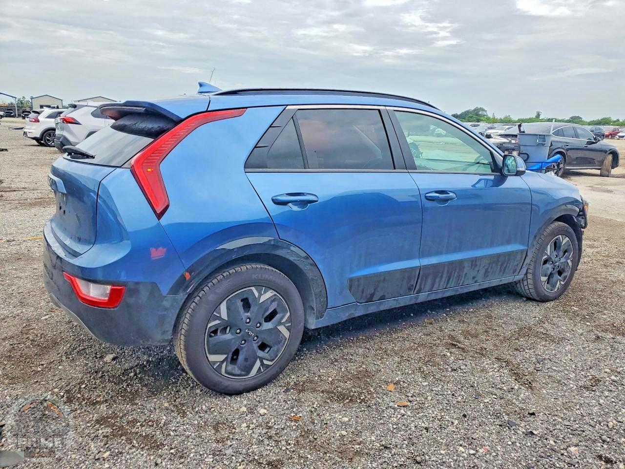 2023 KIA NIRO — фото 3